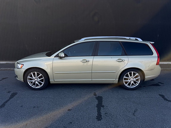 Volvo V50 5 of 11