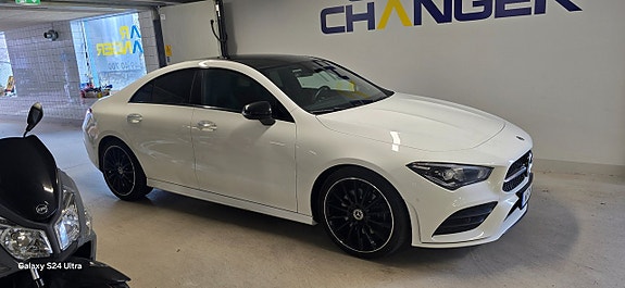 Mercedes-Benz CLA220 3 of 5