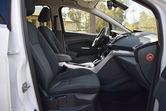 Ford C-Max 9 of 23