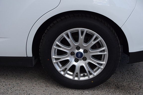 Ford C-Max 23 of 23