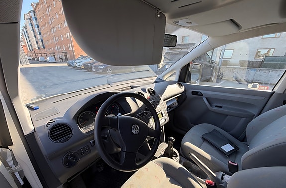 Volkswagen Caddy 13 of 19