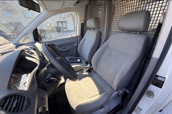 Volkswagen Caddy 14 of 19