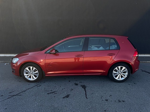 Volkswagen Golf VII 5 of 12