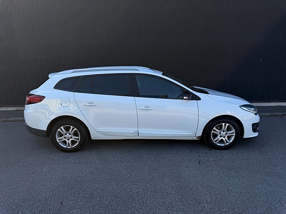 Renault Megane III 5 of 5