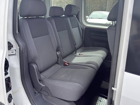 Volkswagen Caddy 8 of 12
