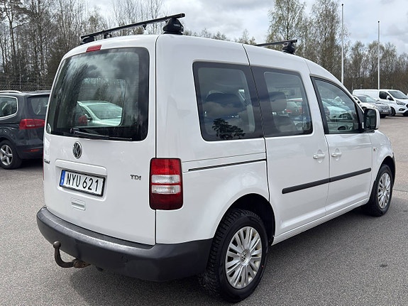 Volkswagen Caddy 4 of 5
