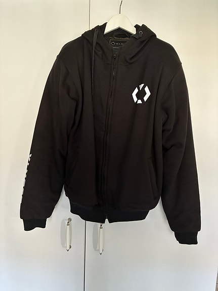 Product image 16 of 17