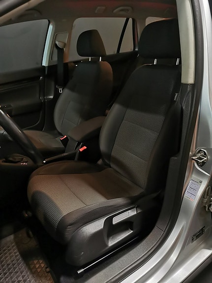 Volkswagen Golf I 10 of 29