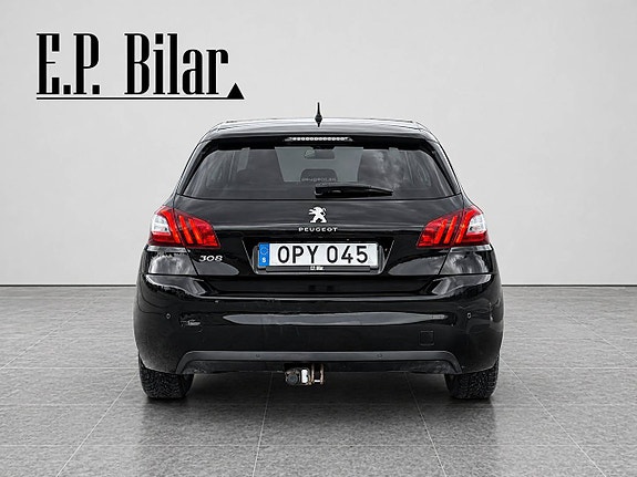 Peugeot 308 4 of 5
