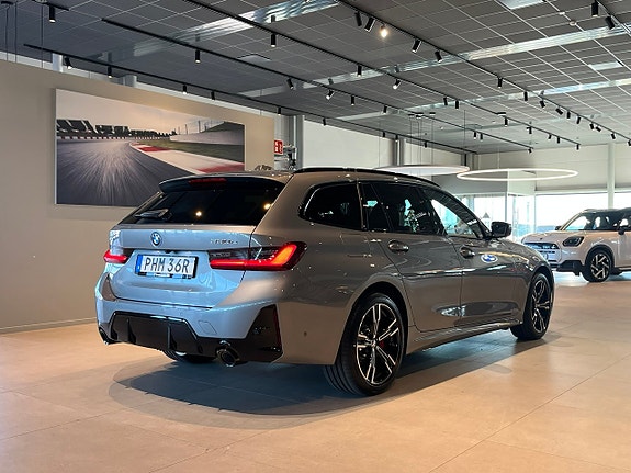 BMW 330e 4 of 5