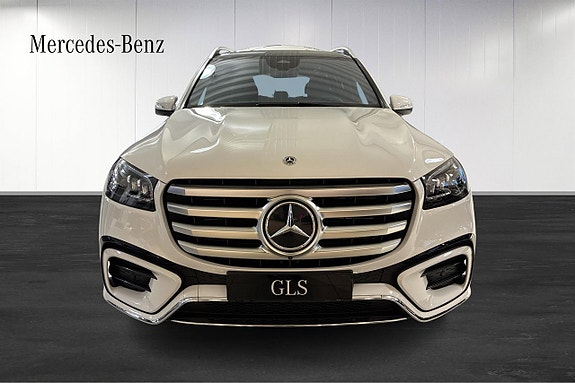 Mercedes-Benz GLS450 d 2 of 5