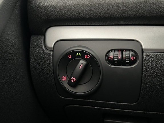 Volkswagen Golf I 19 of 23