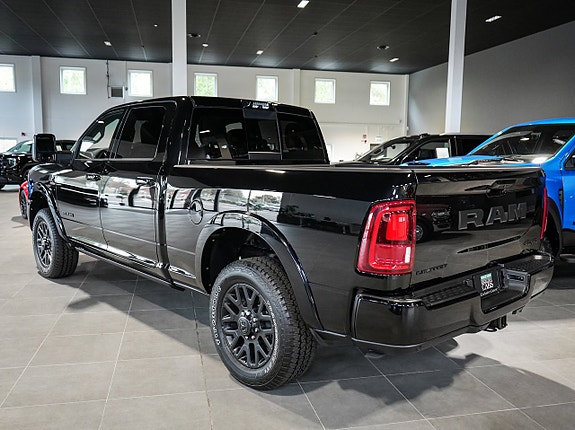 Dodge RAM 2500 10 of 30