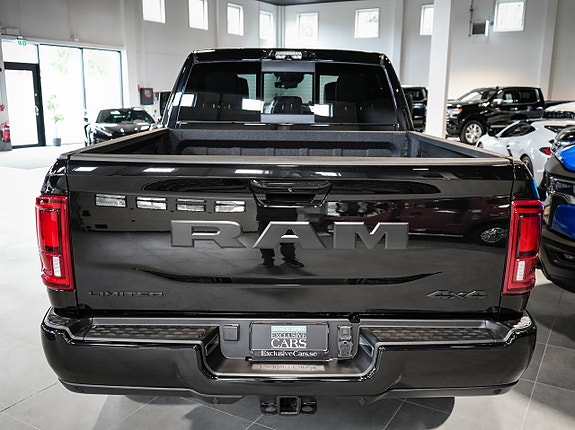 Dodge RAM 2500 11 of 30