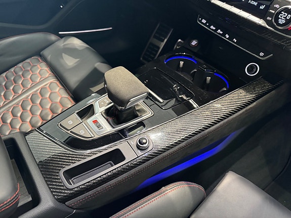 Audi RS4 10 of 19