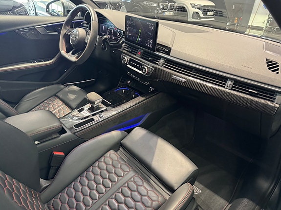Audi RS4 7 of 19