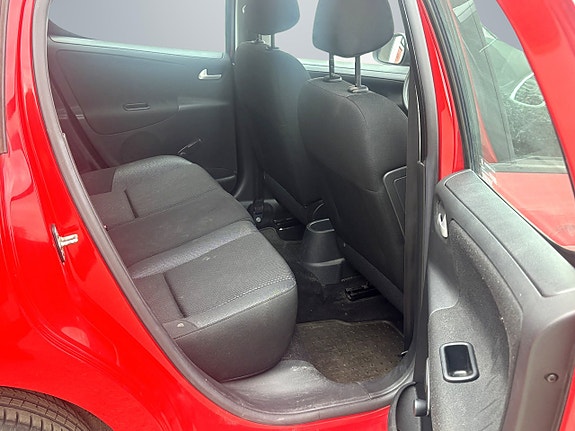 Peugeot 207 9 of 10