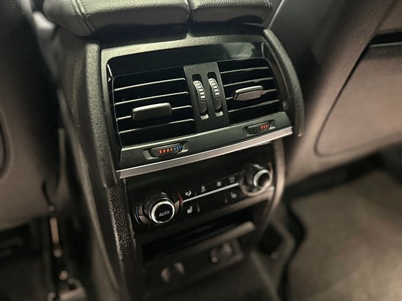 BMW X6 29 of 29