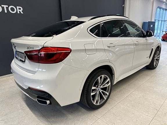 BMW X6 8 of 29