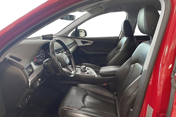 Audi Q7 11 of 12