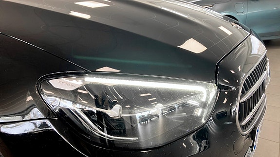Mercedes-Benz E200 d 26 of 26