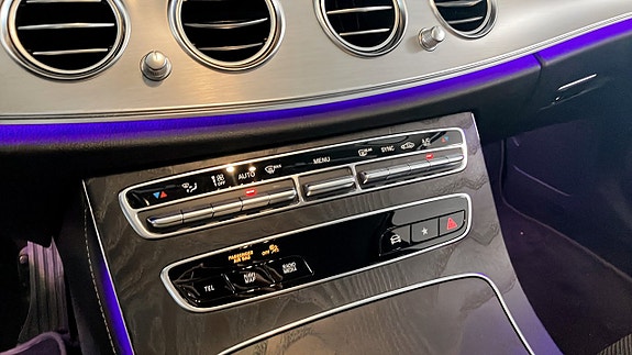 Mercedes-Benz E200 d 13 of 26