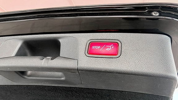 Mercedes-Benz E200 d 24 of 26