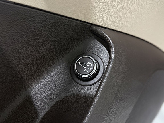 Opel Insignia 19 of 30