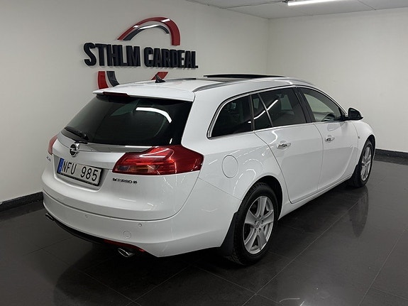 Opel Insignia 7 of 30
