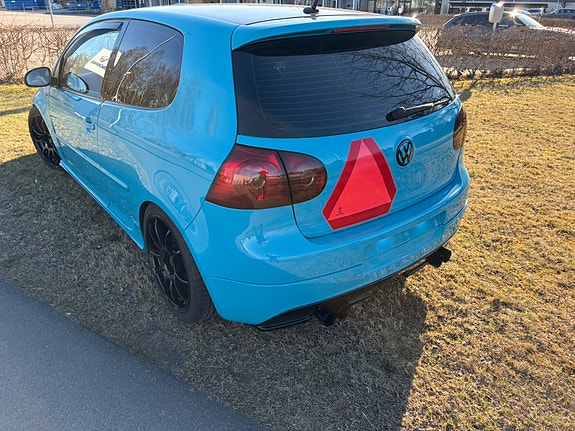 Volkswagen Golf V 11 of 11