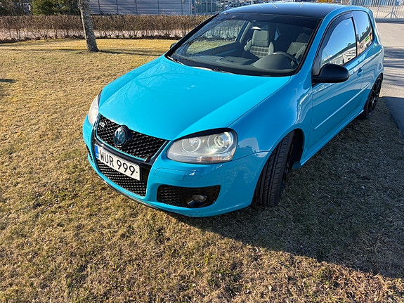 Volkswagen Golf V 10 of 11