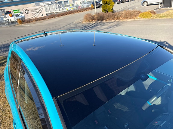 Volkswagen Golf V 9 of 11