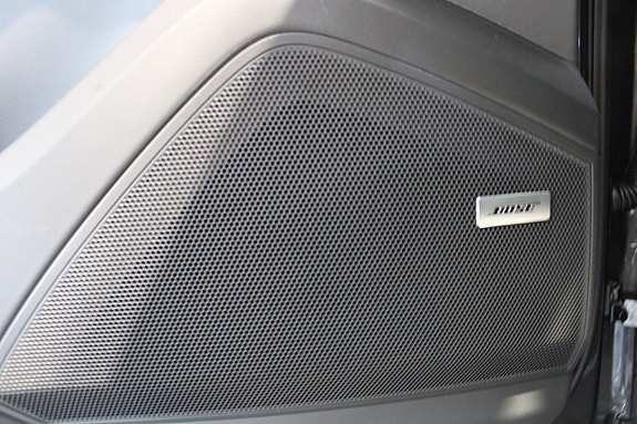 Porsche Cayenne 18 of 21