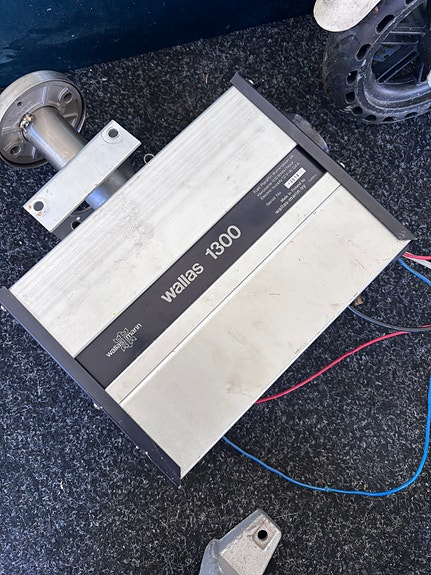 Product image 8 of 10