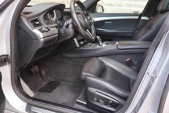 BMW 530xd 8 of 24
