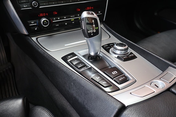 BMW 530xd 16 of 24
