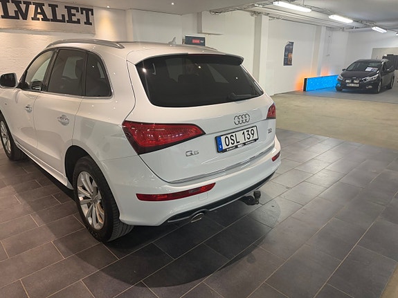 Audi Q5 4 of 5
