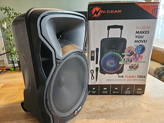 Product image 3 of 3