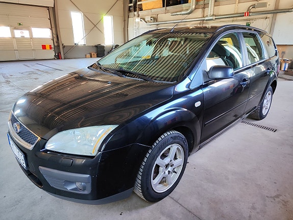 Ford Focus 9 of 13