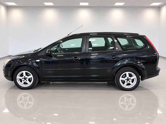 Ford Focus 4 of 10