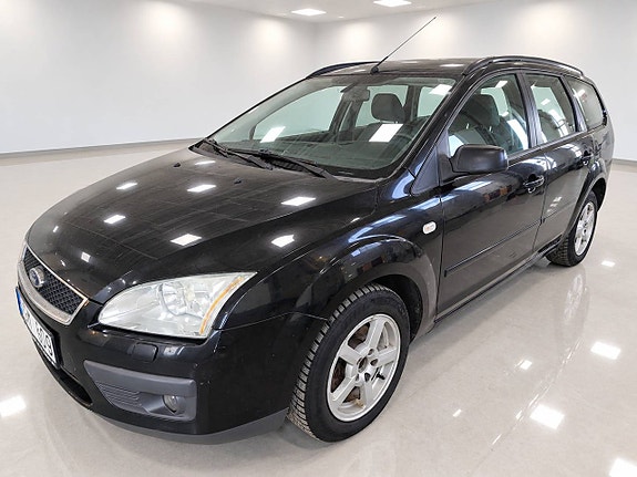 Ford Focus 3 of 10
