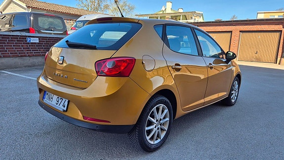 Seat Ibiza 3 of 5