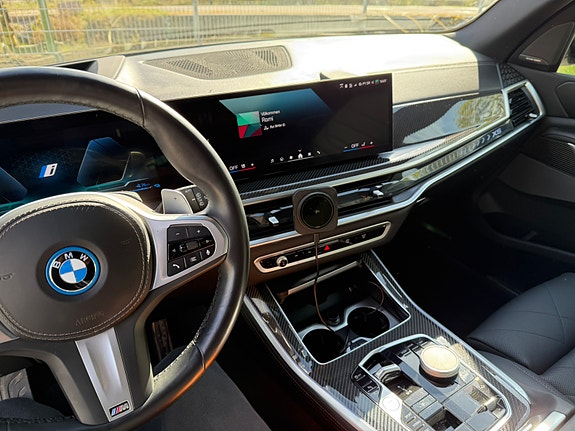 BMW X5 9 of 15
