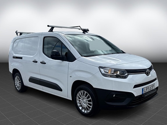 Toyota Proace City 3 of 5