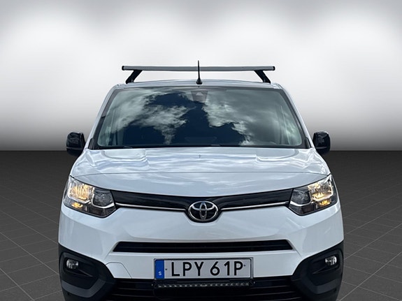 Toyota Proace City 2 of 5