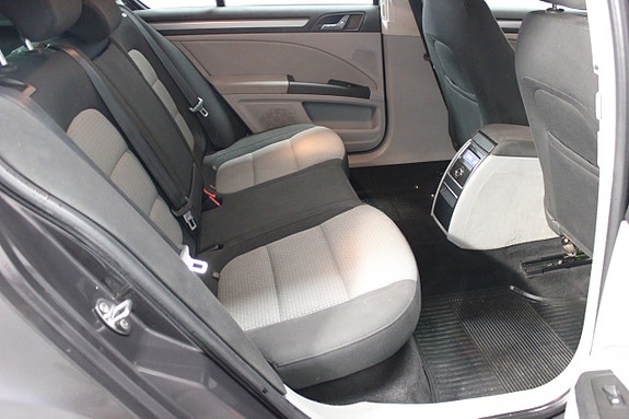 Skoda Superb 11 of 23