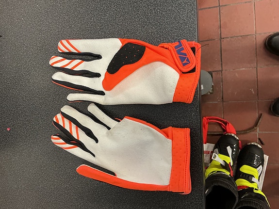 Product image 20 of 35