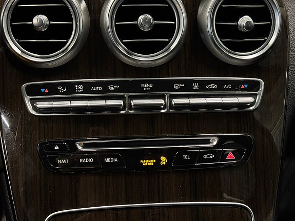 Mercedes-Benz GLC220 d 22 of 27