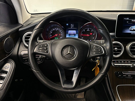 Mercedes-Benz GLC220 d 17 of 27