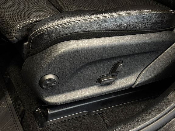 Mercedes-Benz GLC220 d 14 of 27
